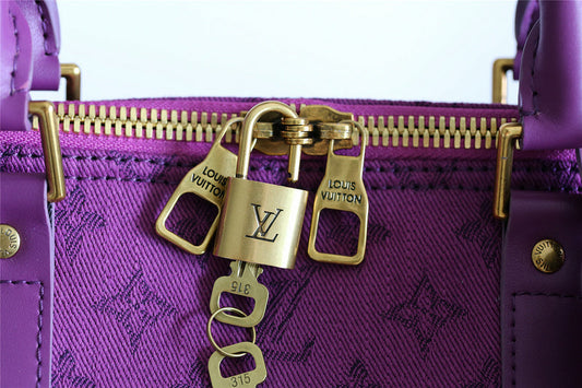 Franco Shops - Louis Vuittons  - 9458