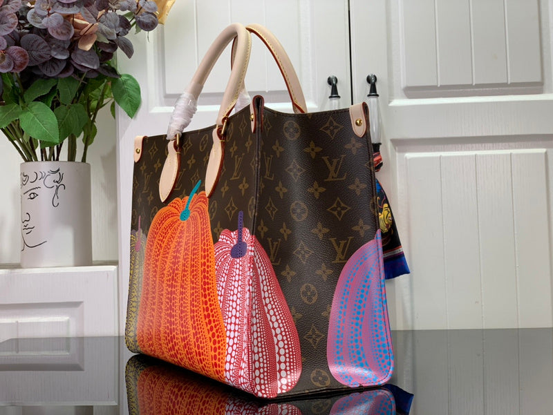 Franco Shops - Louis Vuittons  - 15654