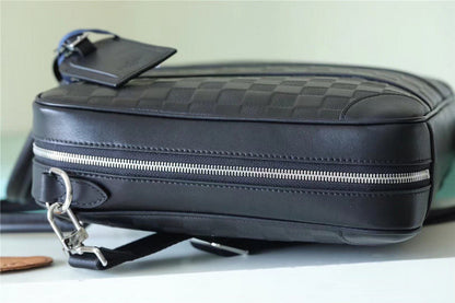 Franco Shops - Louis Vuittons  - 9802