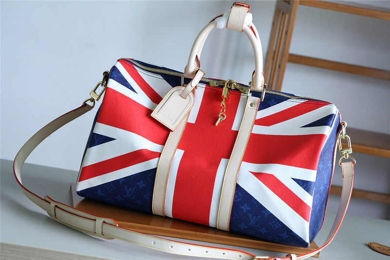 Franco Shops - Louis Vuittons  - 9479