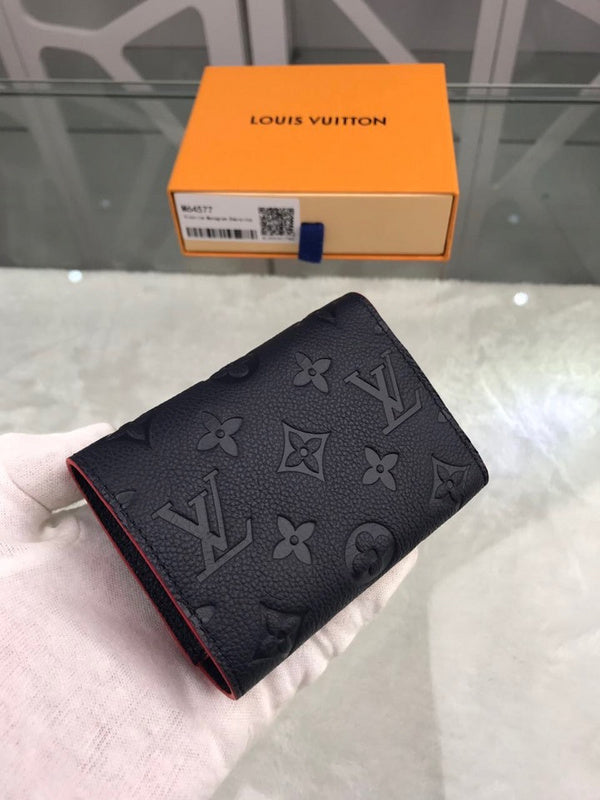 Franco Shops - Louis Vuittons  - 9156
