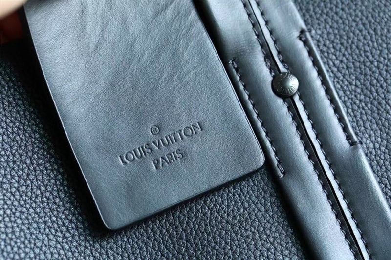 Franco Shops - Louis Vuittons  - 9821