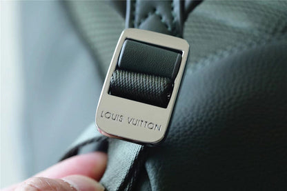 Franco Shops - Louis Vuittons  - 9597
