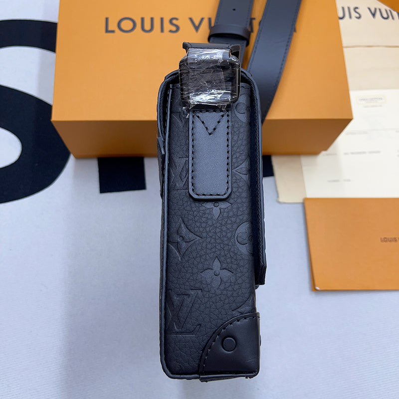 Franco Shops - Louis Vuittons  - 10070