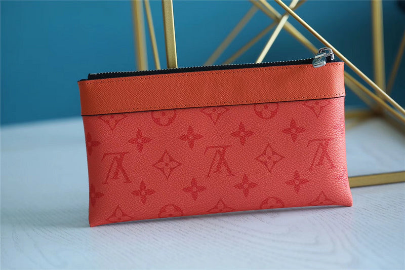 Franco Shops - Louis Vuittons  - 9215