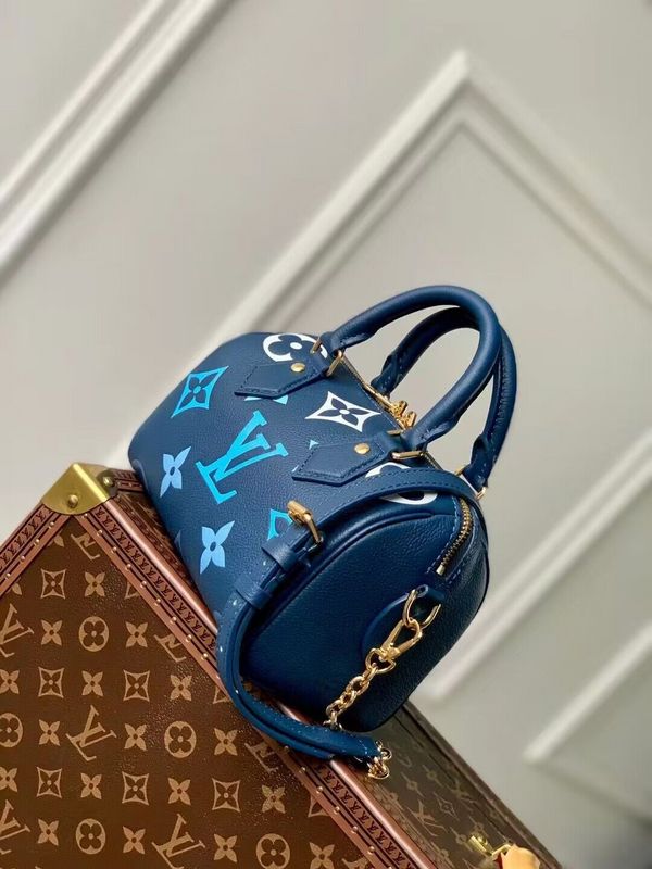 Franco Shops - Louis Vuittons  - 15364