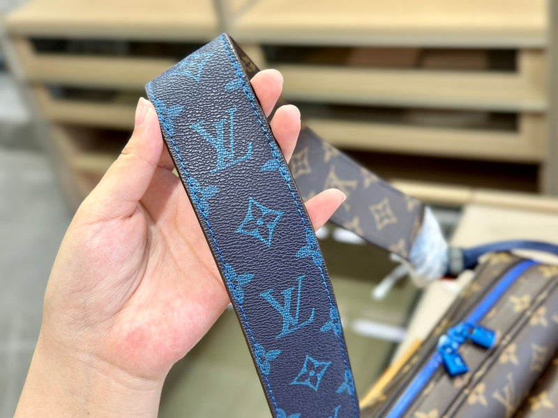 Franco Shops - Louis Vuittons  - 14924