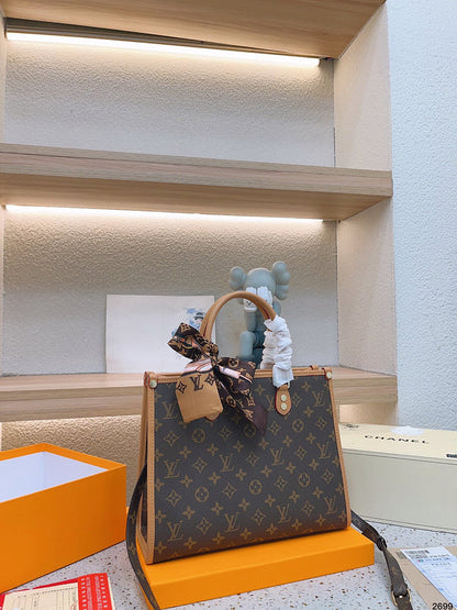 Franco Shops - Louis Vuittons  - 14902