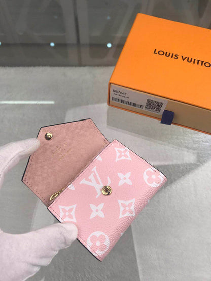 Franco Shops - Louis Vuittons  - 9167