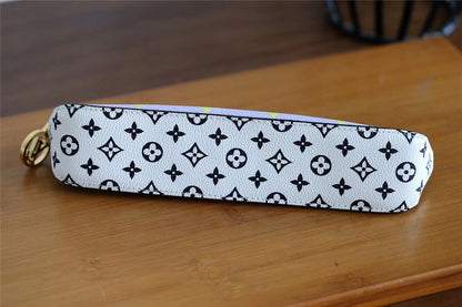 Franco Shops - Louis Vuittons  - 9320