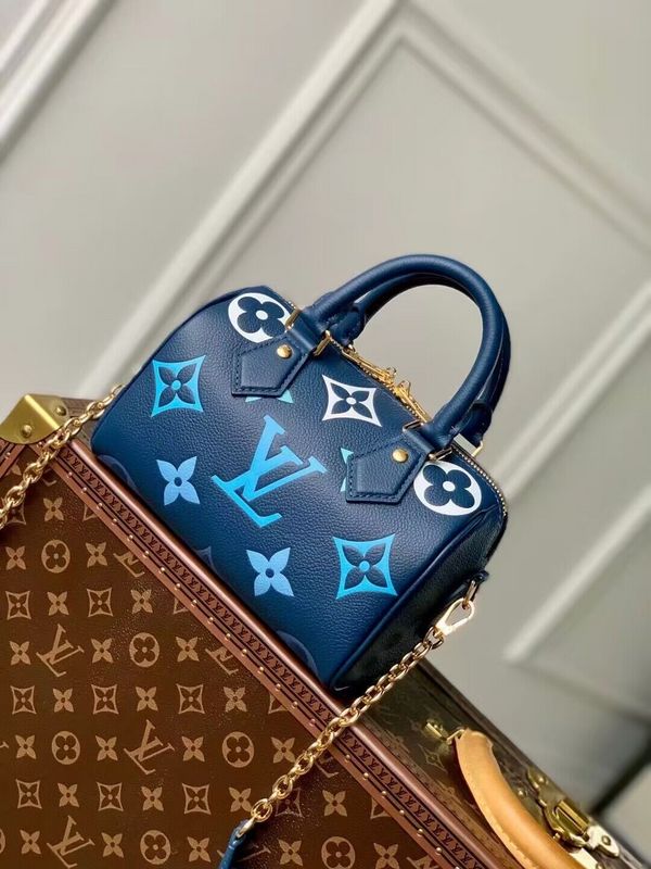 Franco Shops - Louis Vuittons  - 15364