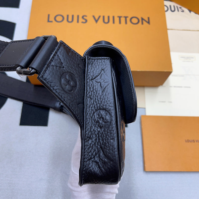 Franco Shops - Louis Vuittons  - 10105