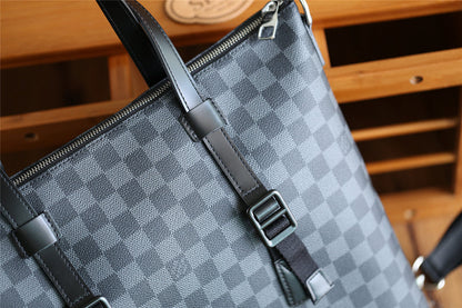 Franco Shops - Louis Vuittons  - 9842