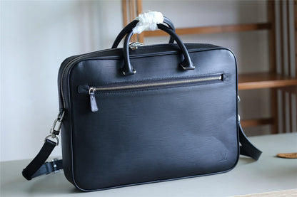 Franco Shops - Louis Vuittons  - 9861