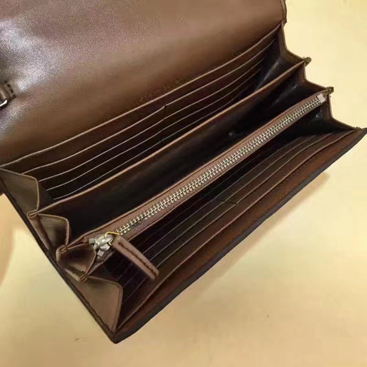 Gucci Bags - The Tote   325