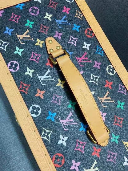 Franco Shops - Louis Vuittons  - 9492