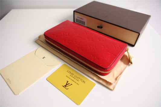 Franco Shops - Louis Vuittons  - 9301