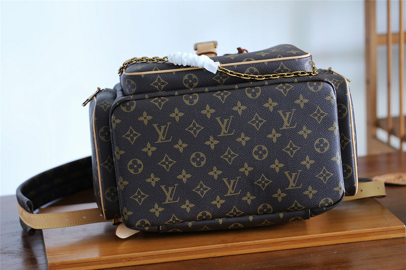 Franco Shops - Louis Vuittons  - 9750