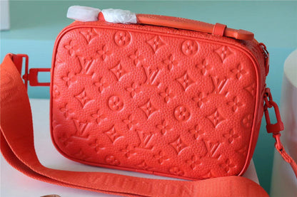 Franco Shops - Louis Vuittons  - 10088