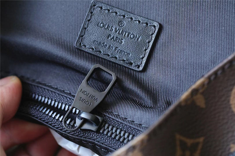 Franco Shops - Louis Vuittons  - 9560