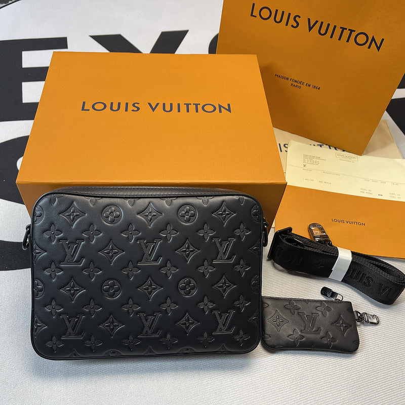 Franco Shops - Louis Vuittons  - 10111
