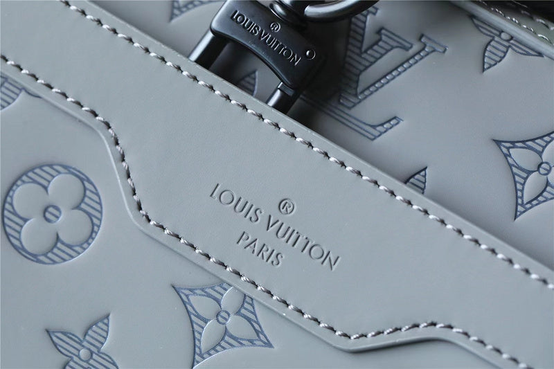 Franco Shops - Louis Vuittons  - 10045