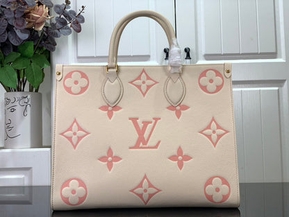 Franco Shops - Louis Vuittons  - 15817