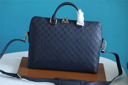 Franco Shops - Louis Vuittons  - 9824