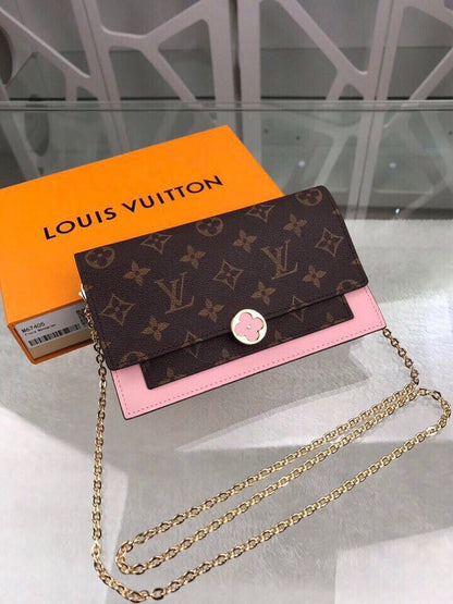 Franco Shops - Louis Vuittons  - 9175