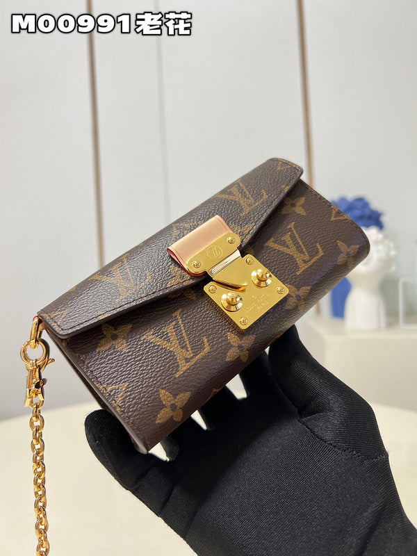 Franco Shops - Louis Vuittons  - 15609