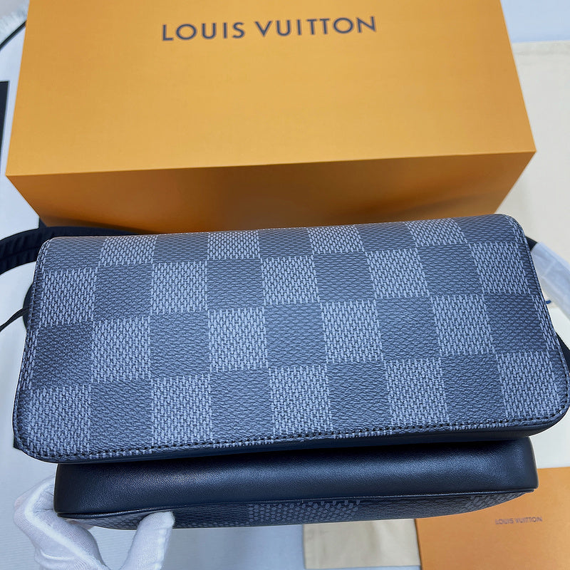 Franco Shops - Louis Vuittons  - 9632