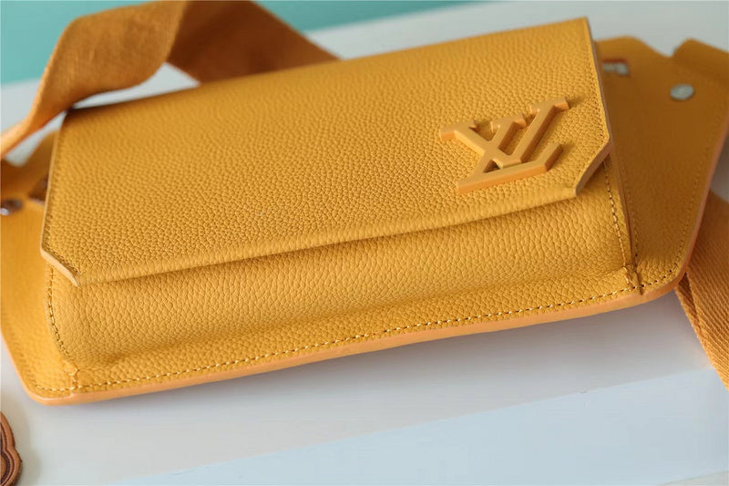Franco Shops - Louis Vuittons  - 9987