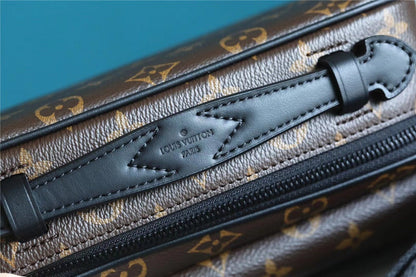 Franco Shops - Louis Vuittons  - 10094