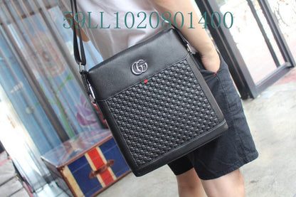 Gucci Bags - The Tote   900