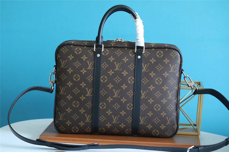 Franco Shops - Louis Vuittons  - 9853