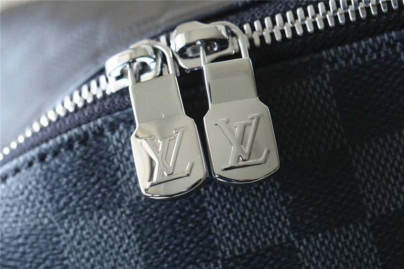 Franco Shops - Louis Vuittons  - 9570
