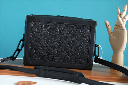 Franco Shops - Louis Vuittons  - 10126