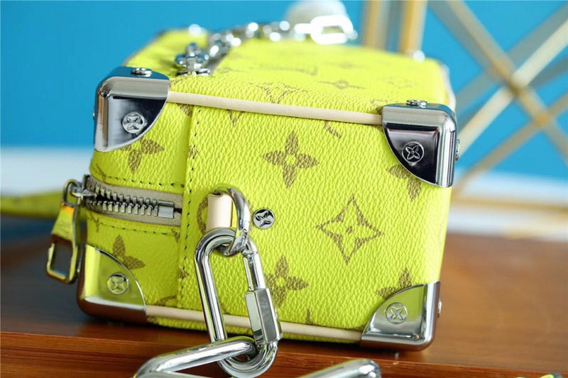 Franco Shops - Louis Vuittons  - 10168