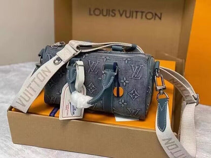 Franco Shops - Louis Vuittons  - 15256