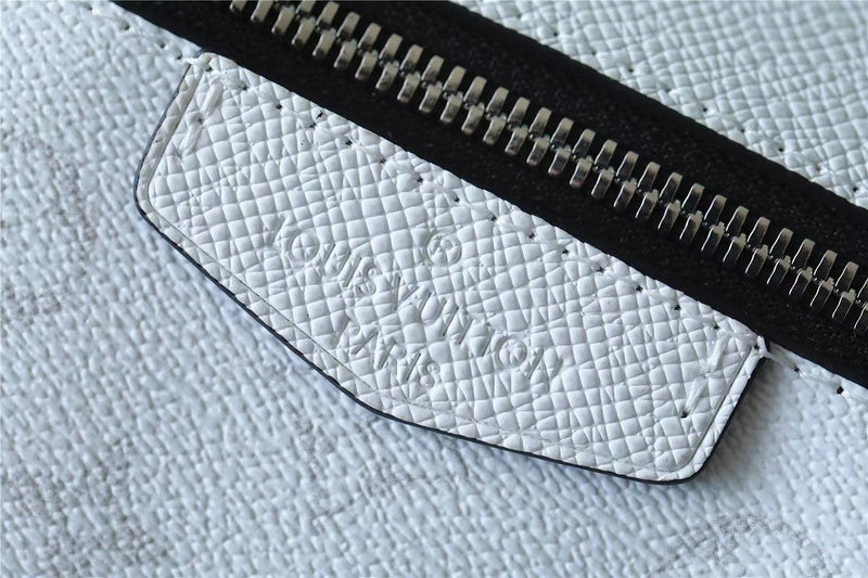Franco Shops - Louis Vuittons  - 9949