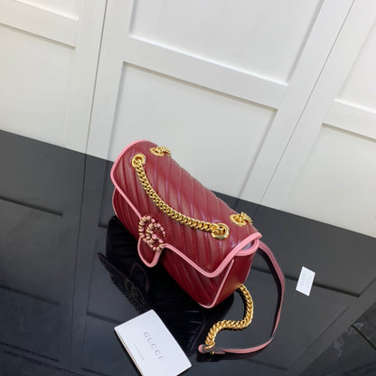 BOLSA GUCCI MARMONT PEQUENA 26