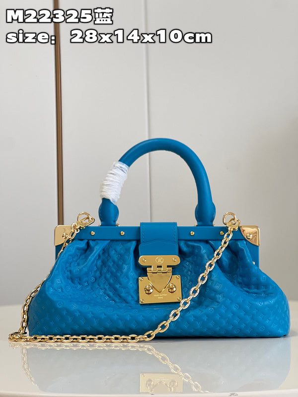 Franco Shops - Louis Vuittons  - 15623