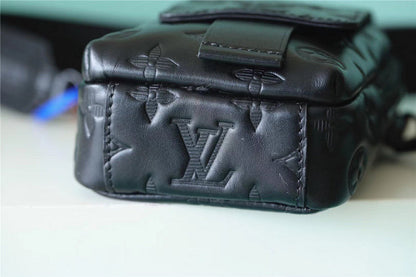 Franco Shops - Louis Vuittons  - 10018