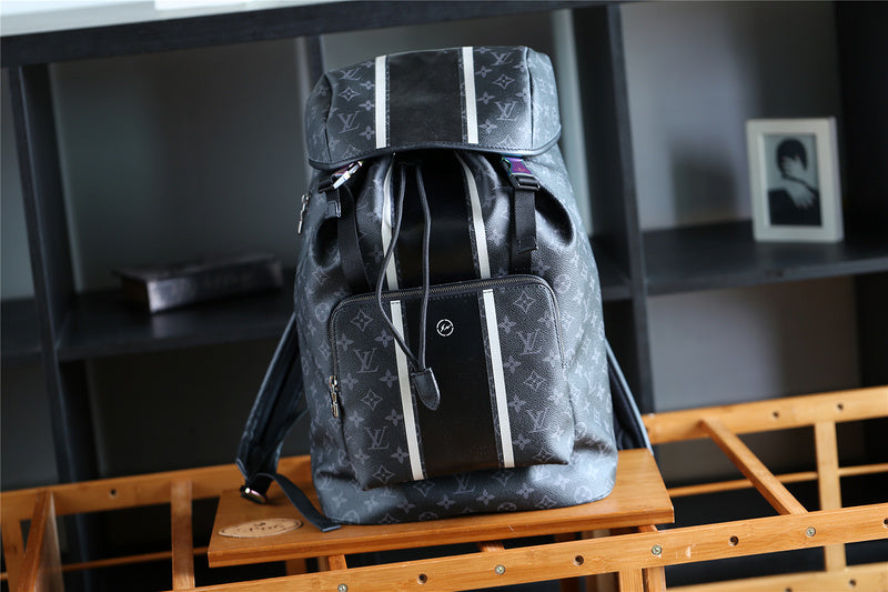 Franco Shops - Louis Vuittons  - 9754