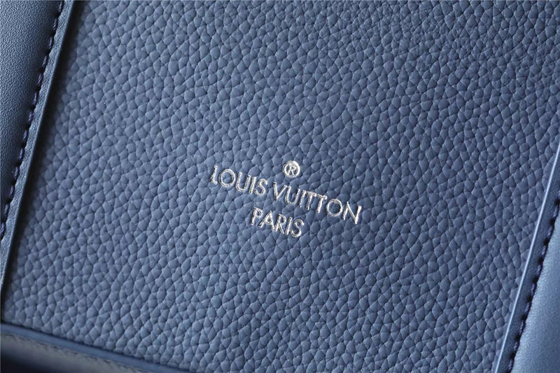 Franco Shops - Louis Vuittons  - 9795