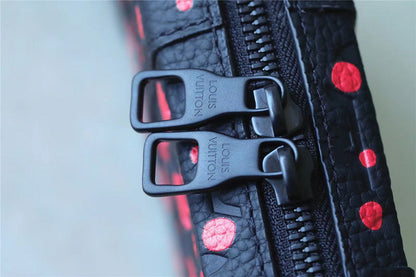 Franco Shops - Louis Vuittons  - 9968