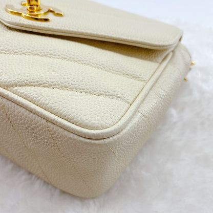 Chanel Cream Vintage Caviar Leather V Stitch Shoulder Bag