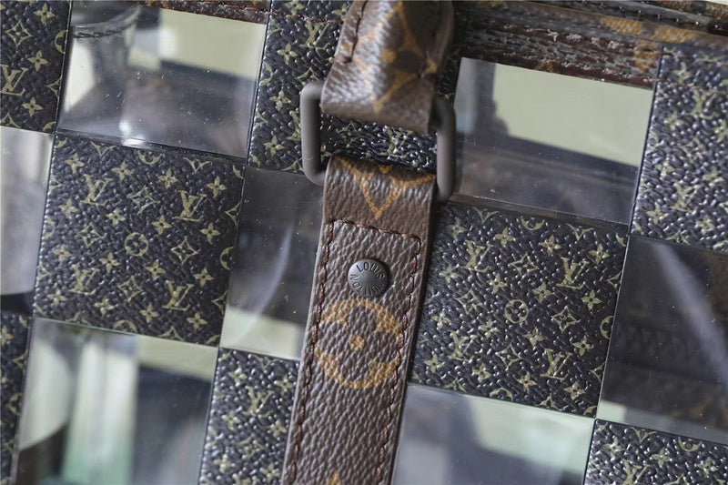 Franco Shops - Louis Vuittons  - 10029