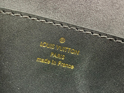 Franco Shops - Louis Vuittons  - 15745