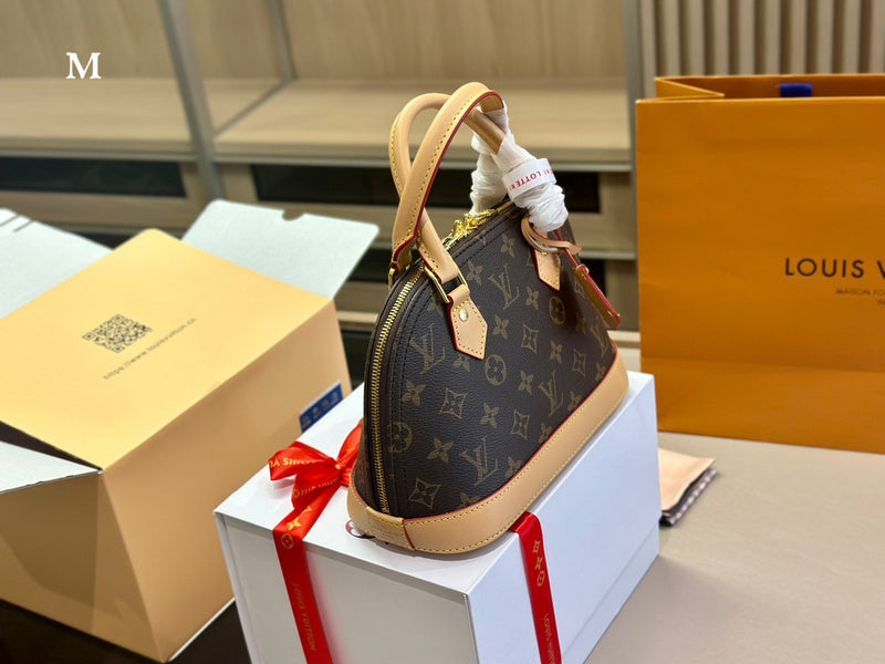 Franco Shops - Louis Vuittons  - 15015